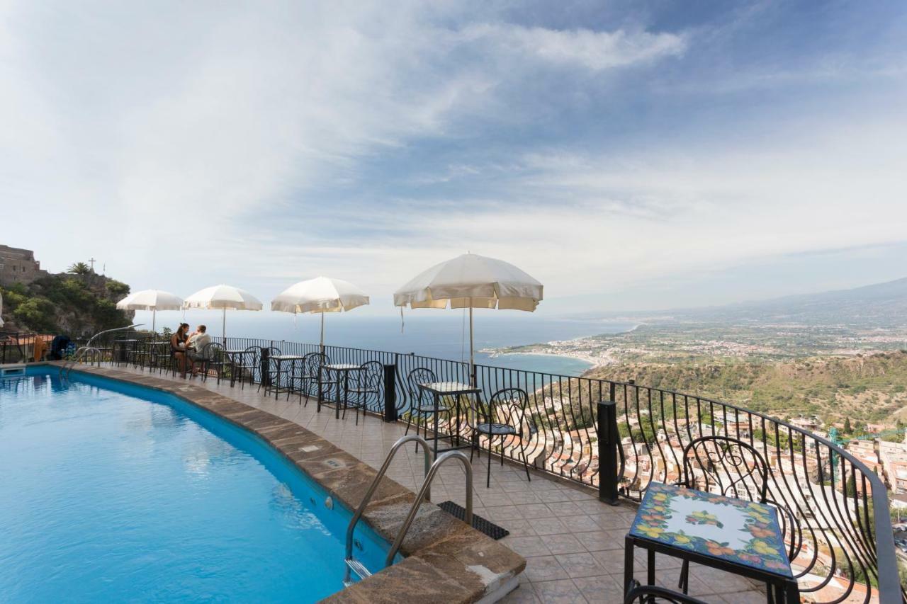 Hotel Sole Castello (Adults Only) ตาออร์มินา ภายนอก รูปภาพ